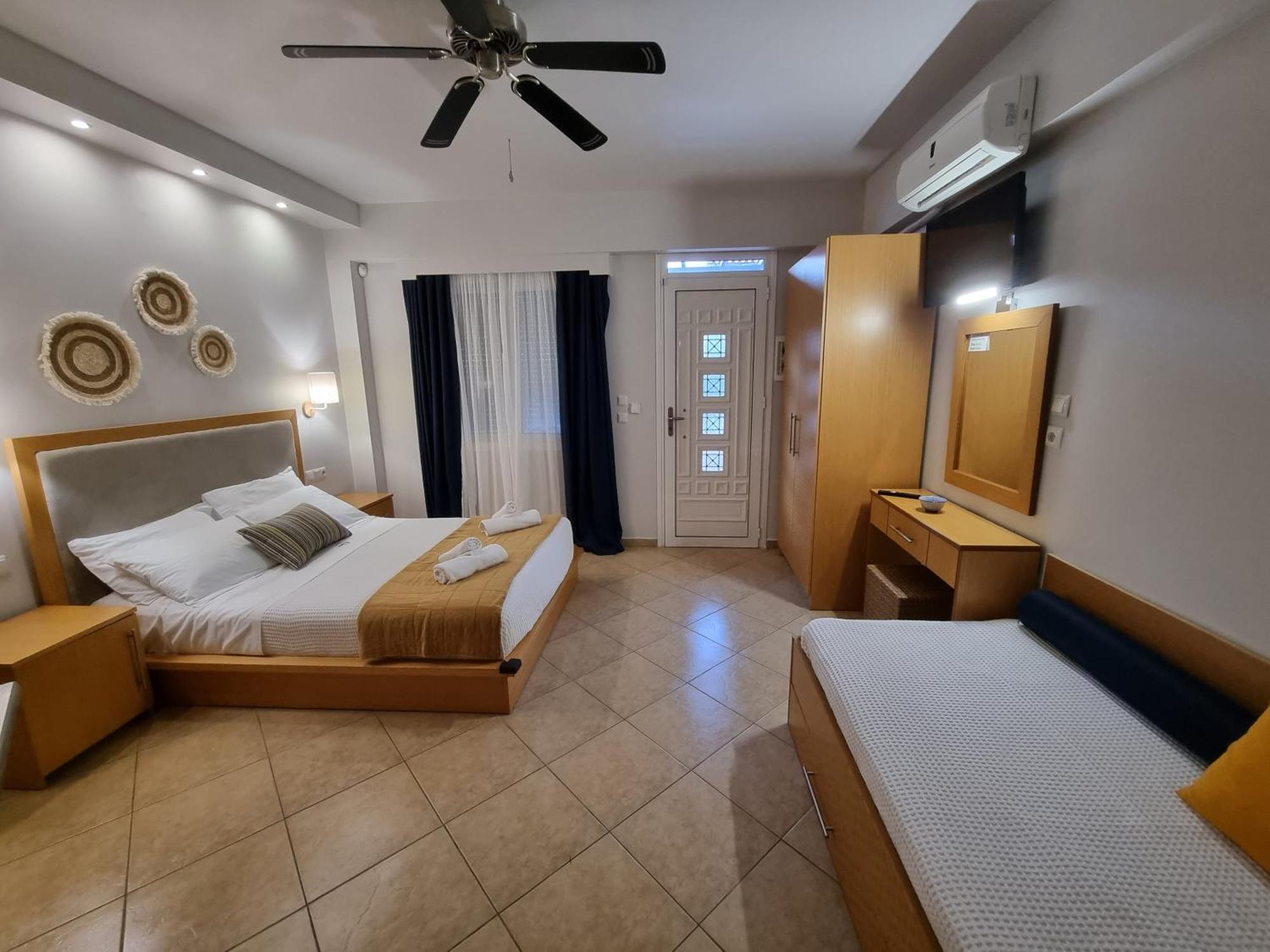Greenhill Holiday Suites Sarti Exterior photo