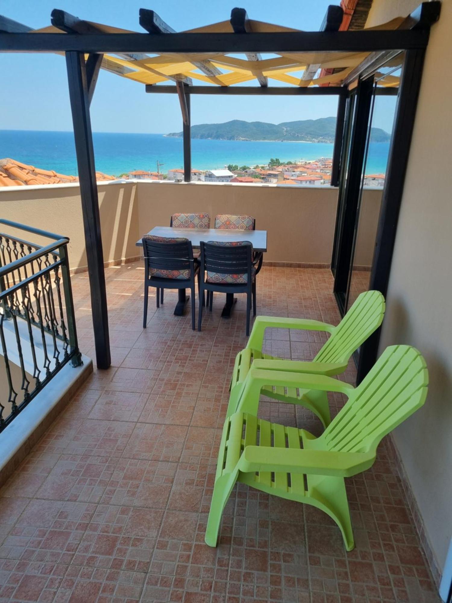 Greenhill Holiday Suites Sarti Exterior photo