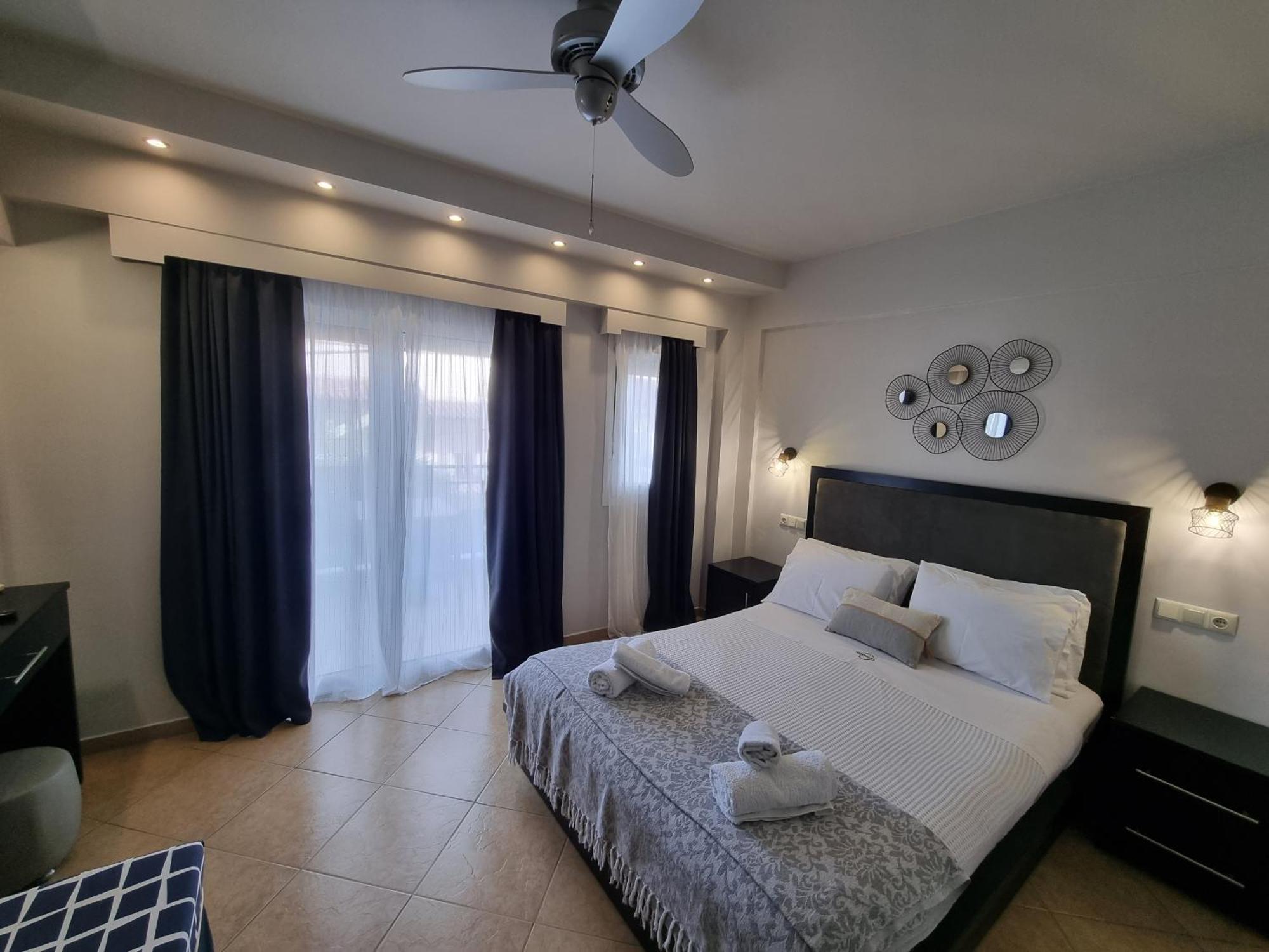 Greenhill Holiday Suites Sarti Exterior photo